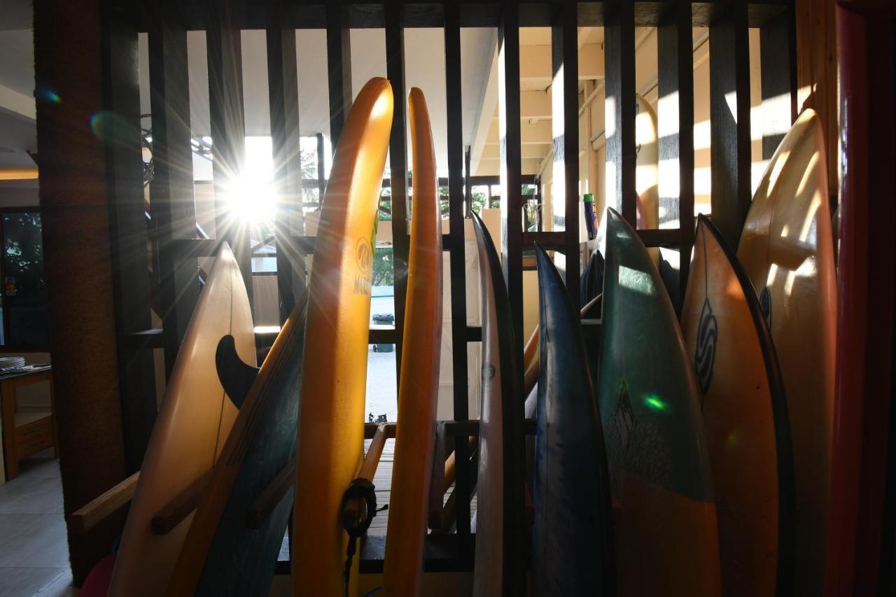 ホテル Surf Yoga Camp スルスドゥー エクステリア 写真